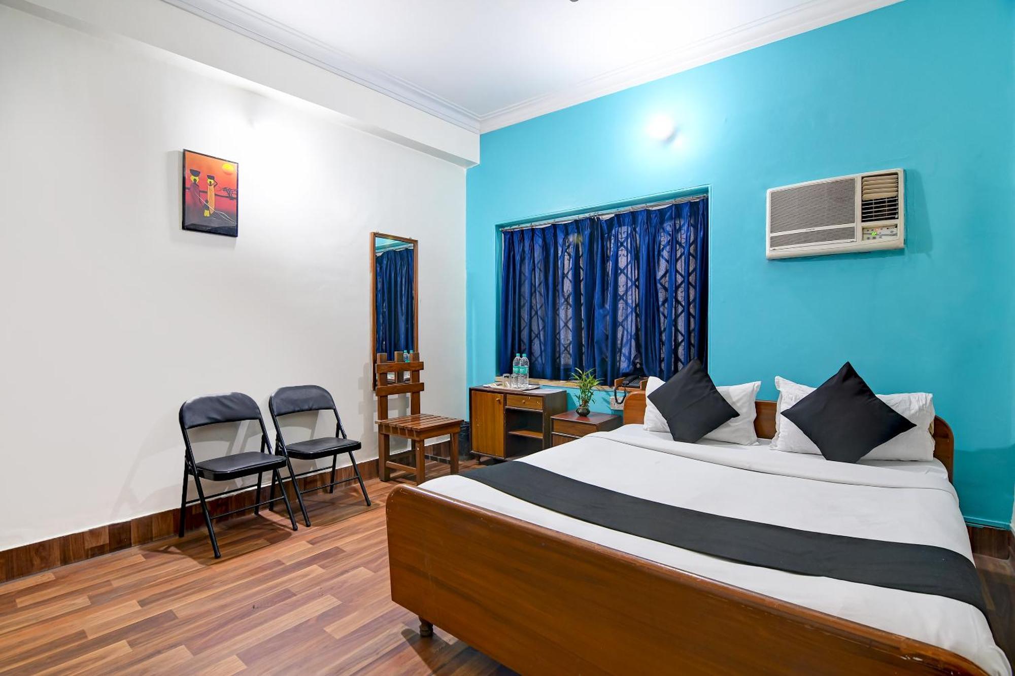 Brill Rooms Near City Centre Metro Station Kolkata Exterior photo